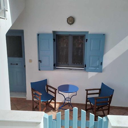 Blue House Villa Koronos Buitenkant foto