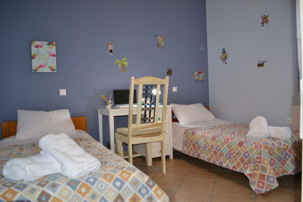 Blue House Villa Koronos Buitenkant foto